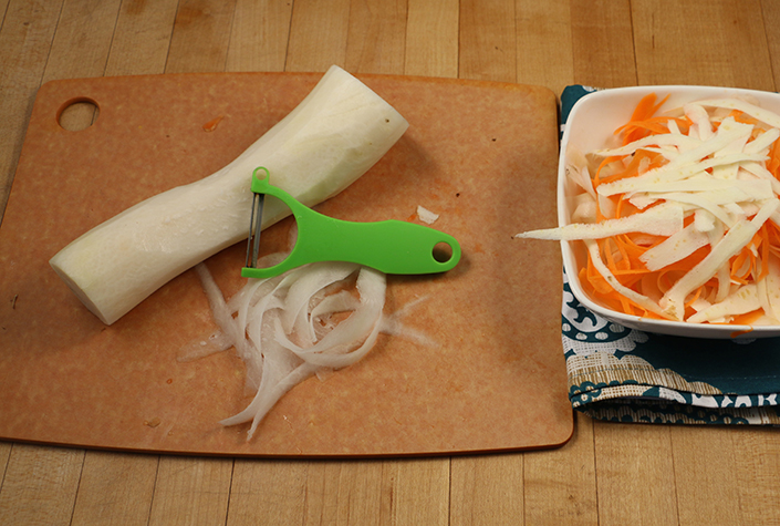 Quick Spicy Soba Noodles with Root Vegetables
