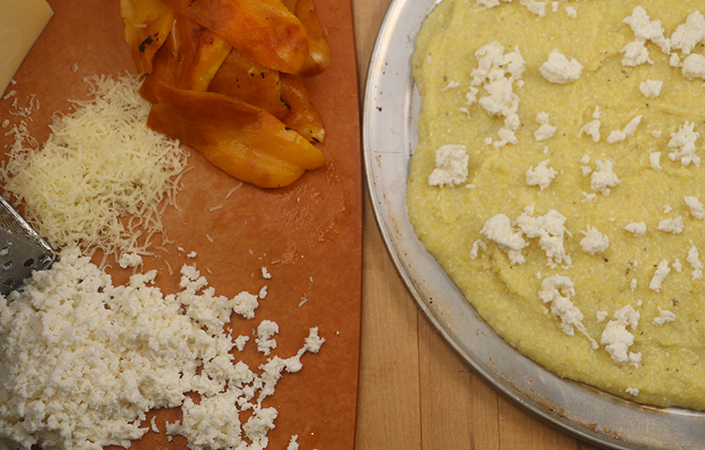 Roasted Pepper Polenta Pizza