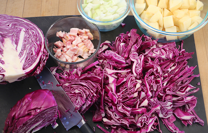 Braised Cabbage & Apples