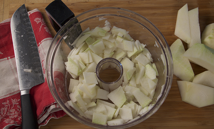 Sweet & Sour Kohlrabi Salad